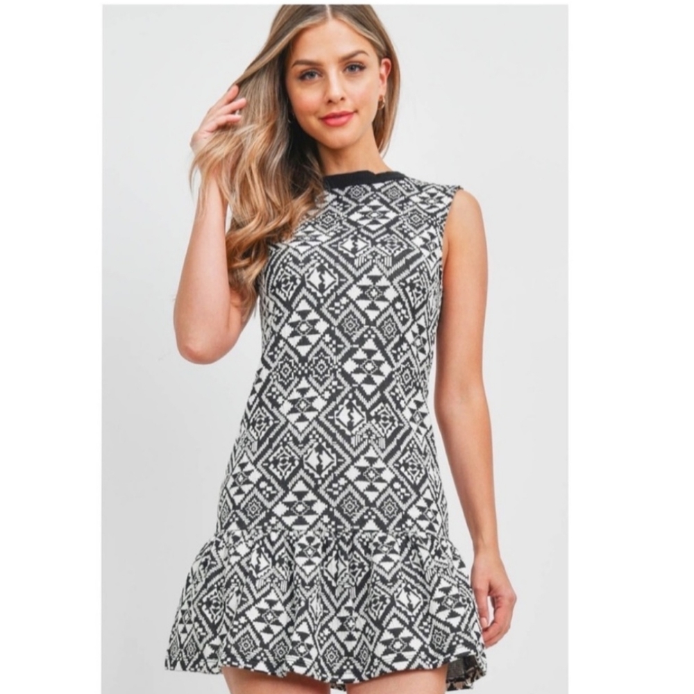 BRAND NEW! On Twelfth - Black & White Dress